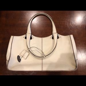 TOD’S authentic white shoulder bag